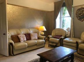 Beautiful 2BD Flat Outstanding views near Bath